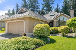 15046 Semiahmoo Place Surrey, BC V4P 2K3
