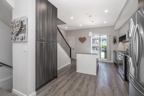 15-20087 68 Avenue, Langley, BC 