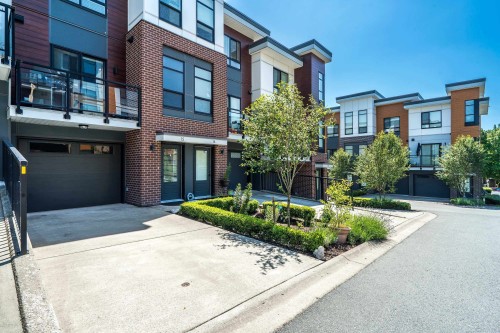 15-20087 68 Avenue, Langley, BC 