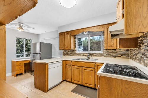 11582 84A Avenue, Delta, BC 