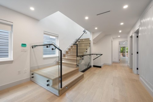 952 Parker Street, White Rock, BC 