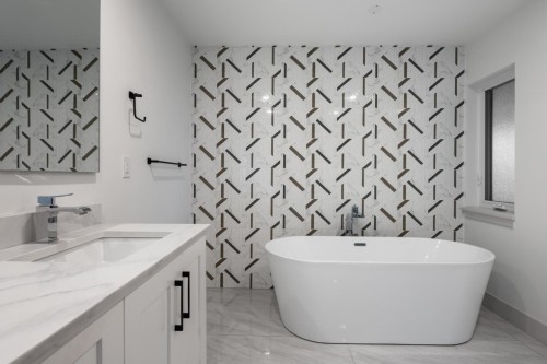 952 Parker Street, White Rock, BC 