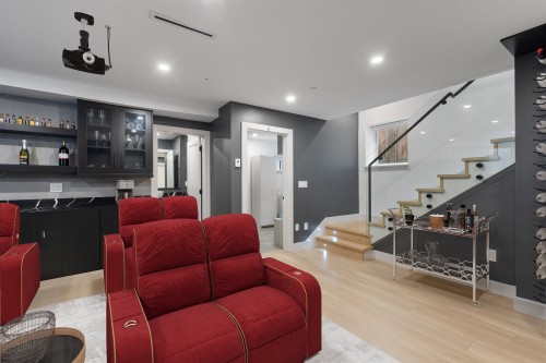952 Parker Street, White Rock, BC 