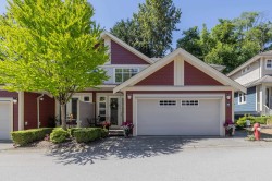 27-15454 32 Avenue Surrey, BC V3Z 2J8