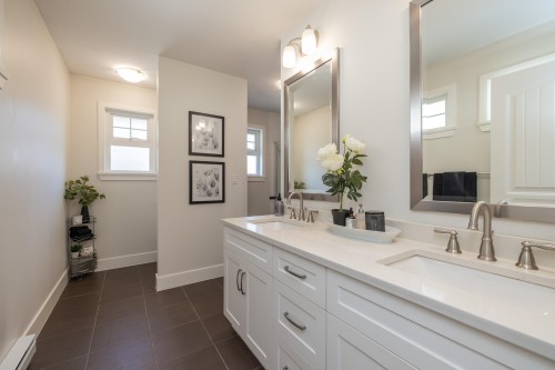 27-15454 32 Avenue, Surrey, BC 