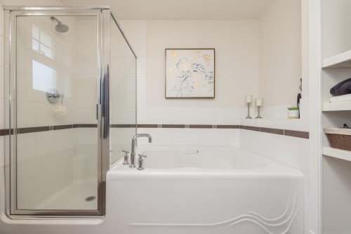 27-15454 32 Avenue, Surrey, BC 