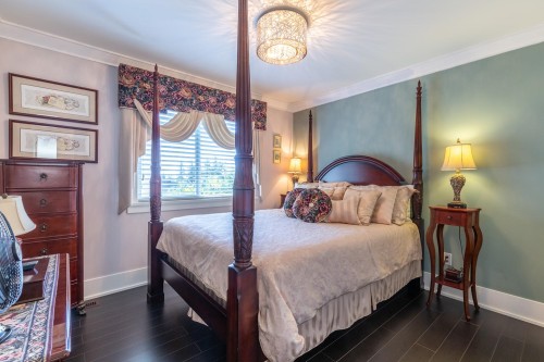 912 Keil Street, White Rock, BC 