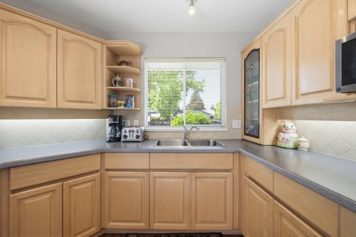 21710 46 Avenue, Langley, BC 