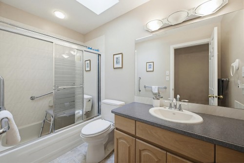 21710 46 Avenue, Langley, BC 