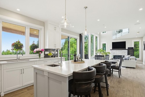 33449 Richards Avenue, Mission, BC 