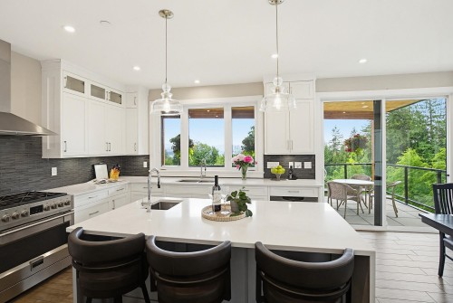 33449 Richards Avenue, Mission, BC 