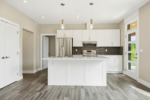 33449 Richards Avenue, Mission, BC 