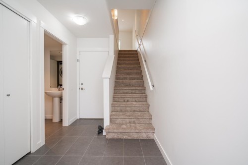 40-19159 Watkins Drive, Surrey, BC 