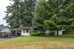 32247 Granite Avenue Abbotsford, BC V2T 2L4