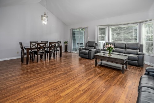 504-9123 154 Street, Surrey, BC 