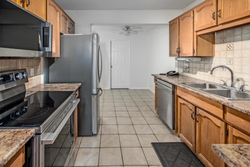 504-9123 154 Street, Surrey, BC 