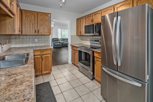 504-9123 154 Street, Surrey, BC 