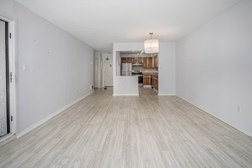 309-1350 Vidal Street, White Rock, BC 