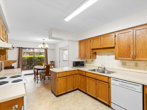 2-32718 Garibaldi Drive, Abbotsford, BC 