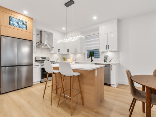 102-16697 16 Avenue, Surrey, BC - Indoor