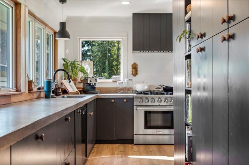 34251 George Ferguson Way, Abbotsford, BC 