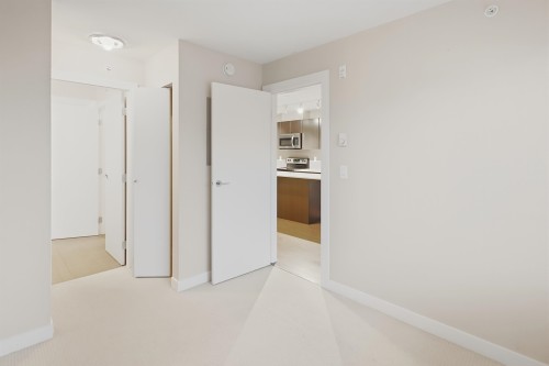 417-13740 75A Avenue, Surrey, BC 