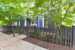 31-16337 23a Avenue Surrey, BC V3Z 0S3