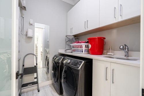 10598 124 Street, Surrey, BC 