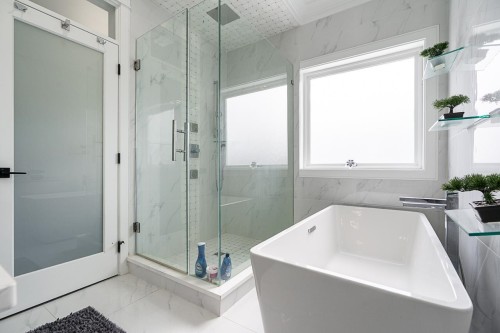 10598 124 Street, Surrey, BC 