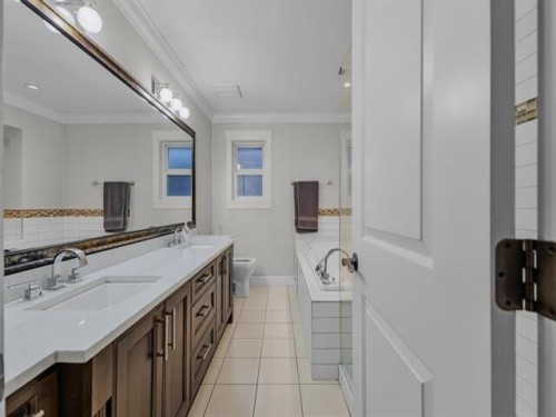 11923 92 Avenue, Delta, BC 