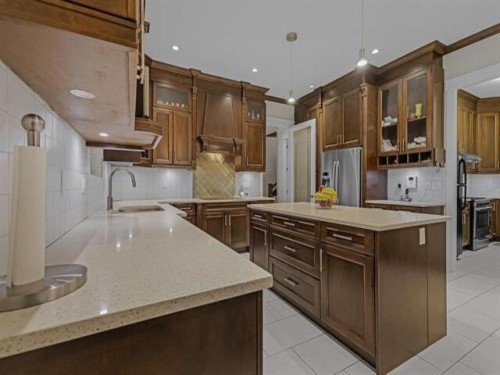 11923 92 Avenue, Delta, BC 
