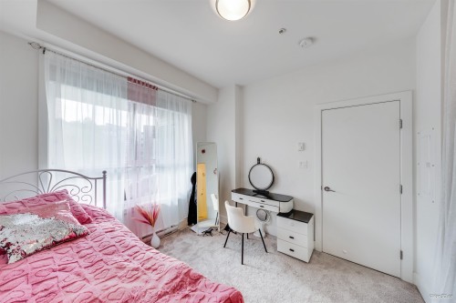202-6468 195A Street, Surrey, BC 