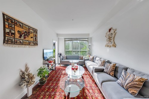 202-6468 195A Street, Surrey, BC 