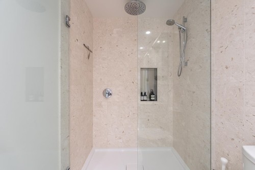 507-1439 George Street, White Rock, BC 