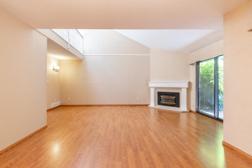 3-1660 148 Street, White Rock, BC 