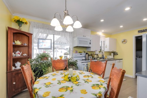 12204 85A Avenue, Surrey, BC 