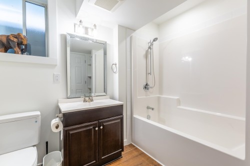 3924 Waterton Crescent, Abbotsford, BC 