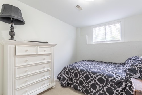 3924 Waterton Crescent, Abbotsford, BC 