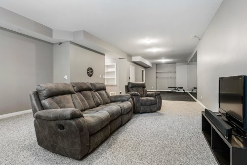 36319 Buckingham Drive, Abbotsford, BC 