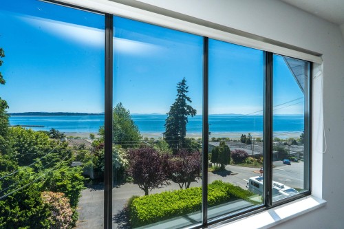 14815 Hardie Avenue  White Rock, BC V4B 2H6