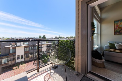 517-7809 209 Street, Langley, BC 