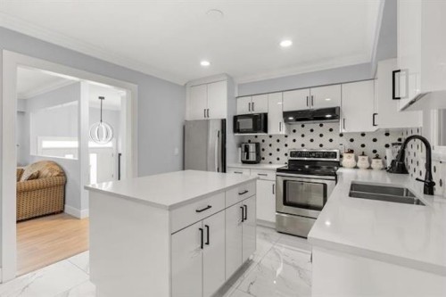 15077 86B Avenue, Surrey, BC 