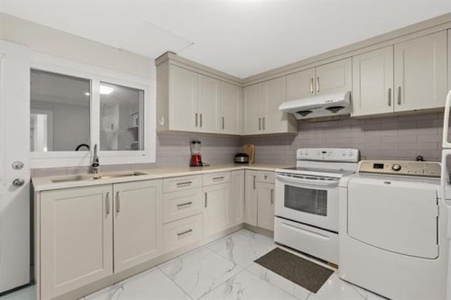 15077 86B Avenue, Surrey, BC 