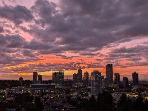 1702-13880 101St Avenue, Surrey, BC 