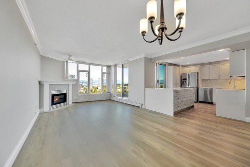 1702-13880 101St Avenue, Surrey, BC 