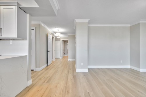 1702-13880 101St Avenue, Surrey, BC 