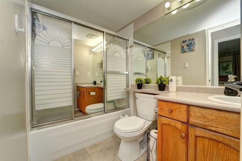 116-2964 Trethewey Street, Abbotsford, BC 