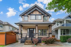 6861 192a Street Surrey, BC V4N 0B6