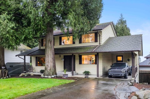 13474 15 Avenue, Surrey, BC - Outdoor