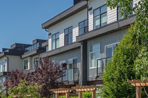 30-20335 70A Avenue, Langley, BC 